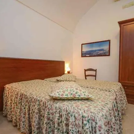 Apartment 3