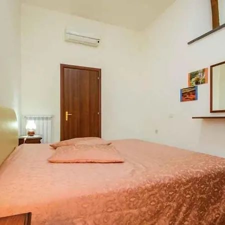 3 Apartment *