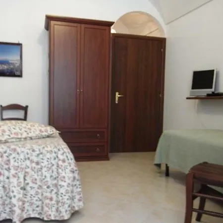 Apartment 3 *